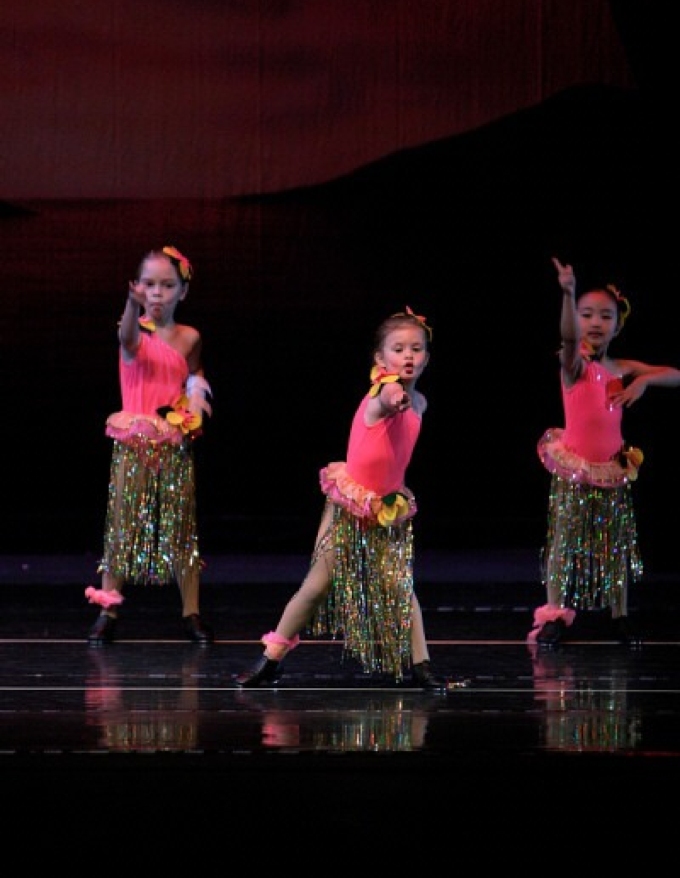 2008dance.jpg